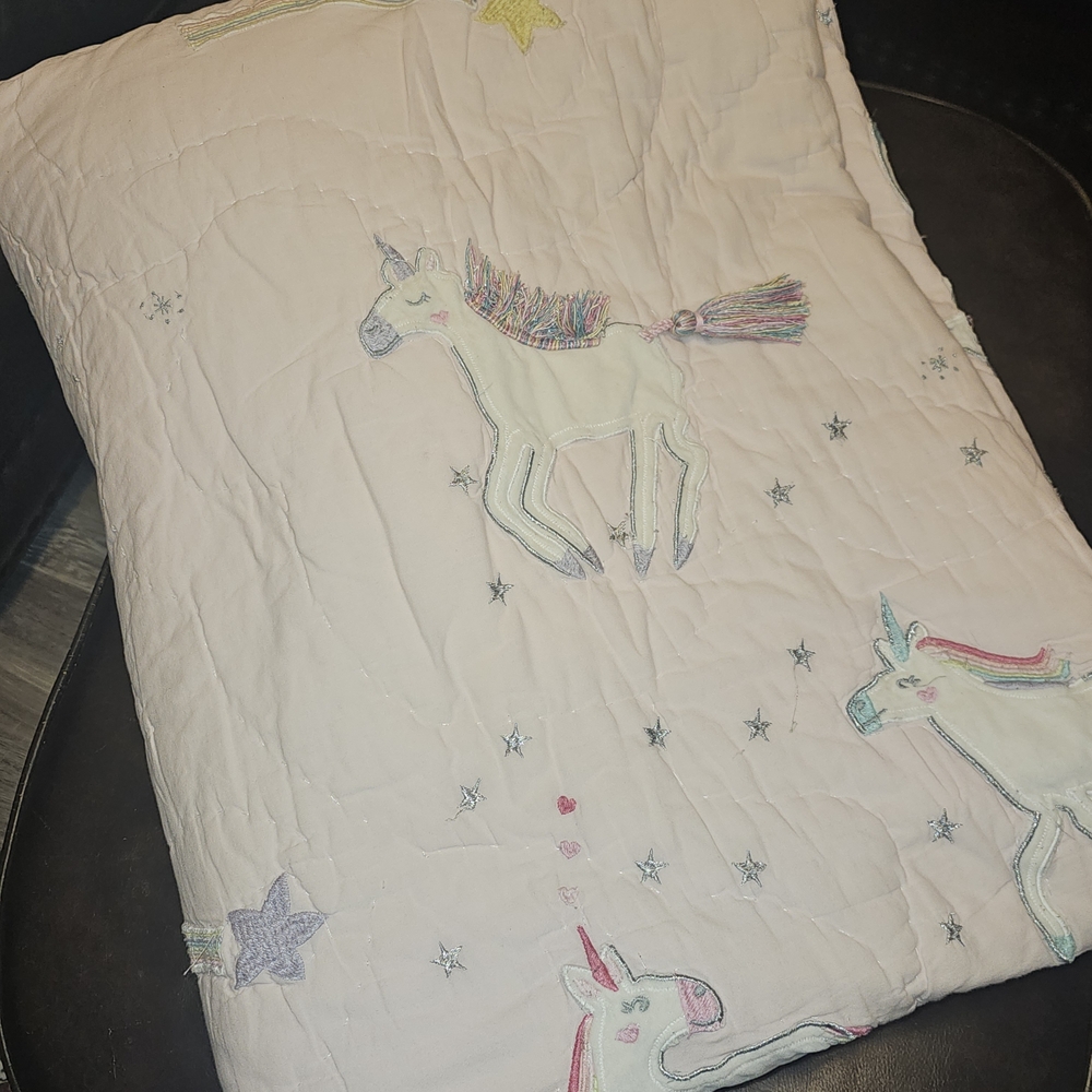 Pottery Barn Kids Unicorn Embroidered Bedding Twin Size Quilt Pink and White